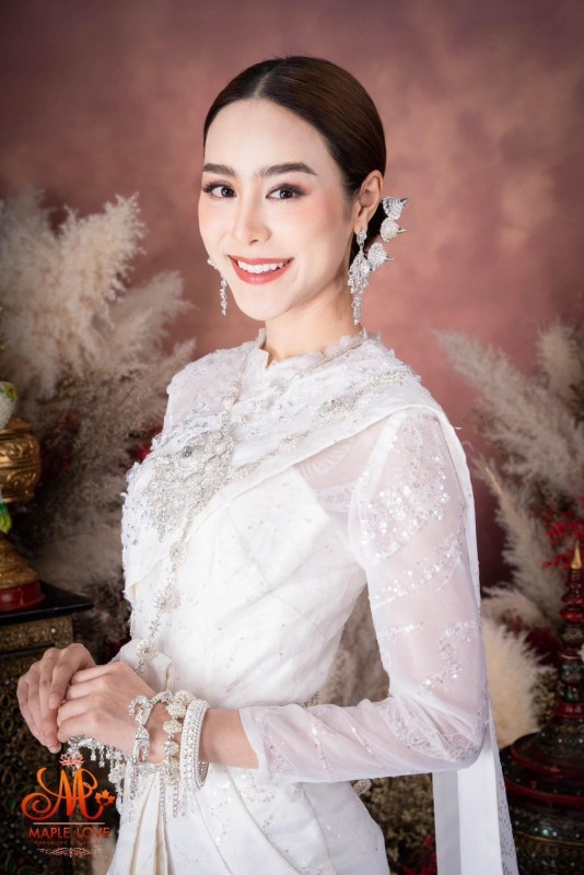 Wedding photo of ถ่ายแบบ and พีพี ปุญญ์ปรีดี คุ้มพร้อม รอดสวาสดิ์